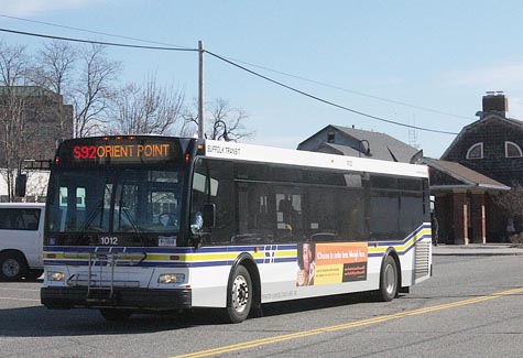 BARBARAELLEN KOCH PHOTO Suffolk County transit bus S92 on Railroad Avenue in Riverhead.