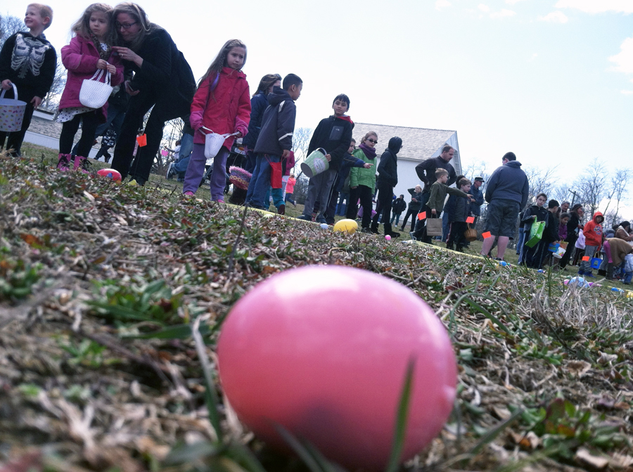 Children at the starting line before Saturday's egg hunt. (Credit: Michael White)