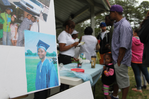 PAUL SQUIRE PHOTO  |  Demitri Hampton's memory was honored Saturday at a fundraiser for a scholarship in his name.