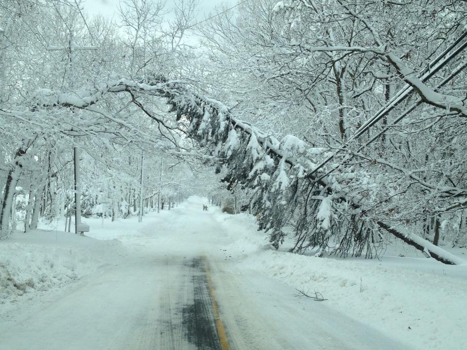 Update: Blizzard warning in effect for the East End as snow approaches