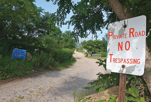 An application by the Department of Environmental Conservation for a four-car parking lot at the end of Beach Way, a private road in Baiting Hollow, has prompted nearby homeowners to sue the state agency. (Credit: Barbaraellen Koch)