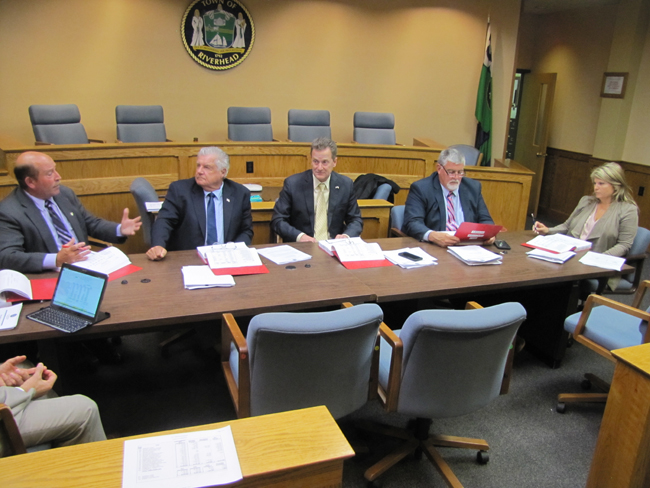 Town Board members discuss the budget Thursday. Tim Gannon photo.