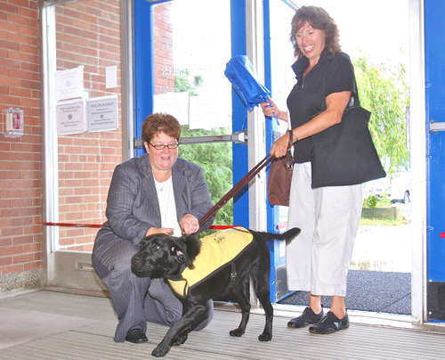 Smithtown Guide Dog Foundation, Phillips Avenue School