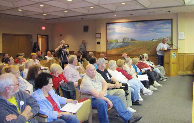 The crowd at Tuesday's night Town Board meeting. (Credit: Tim Gannon)