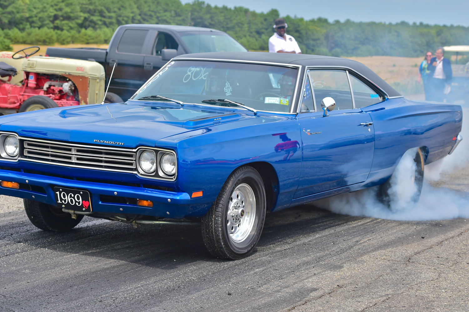 Drag racing returns to Calverton for first round of Race Track Not