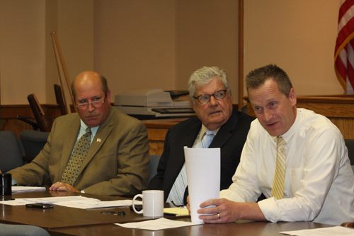 Councilmen Jim Wooten, John Dunleavy and Supervisor Sean Walter at a town board meeting last winter. (File photo: Barbaraellen Koch)
