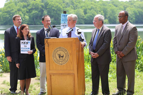 Dave Colone, Chairman of Suffolk County Planning Commissioner; Adrienne Esposito, Executive Director of the Citizens Campaign for the Environment; Bob Delucca, President and CEO of the Group for the East End, County Executive Steve Bellone, Dick Amper, Executive Director of the Long Island Pine Barrens Society and Deputy Presiding Officer DuWayne Gregory. (Courtesy photo)